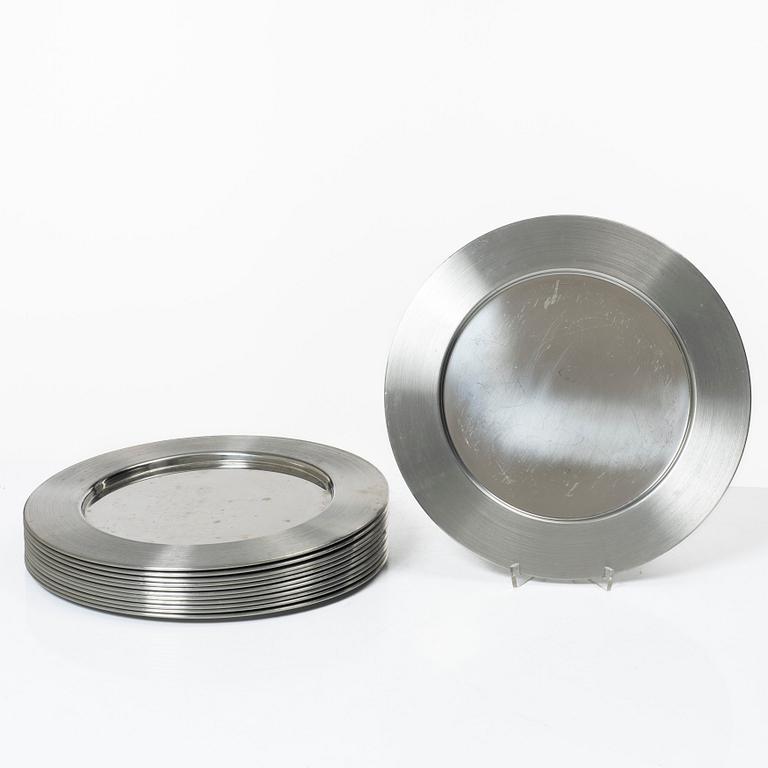 Timo Sarpaneva, kuverttallrikar, 12 st samt praktfat, OPA, Finland 1900-talets senare del.