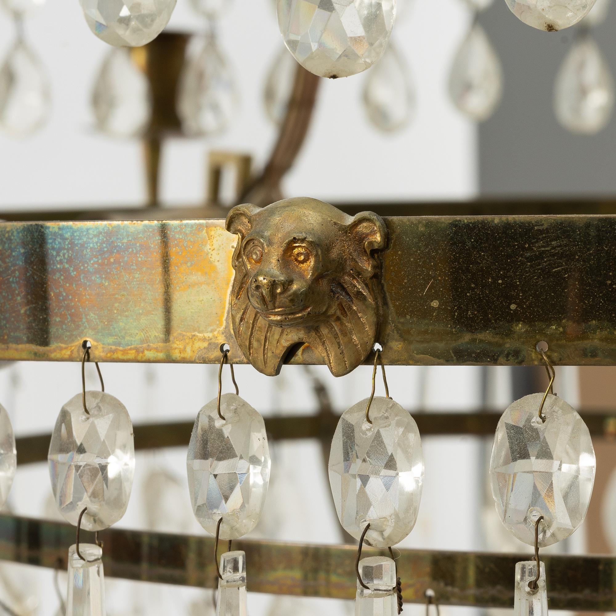 Chandelier, circa 1900, Gustavian style.