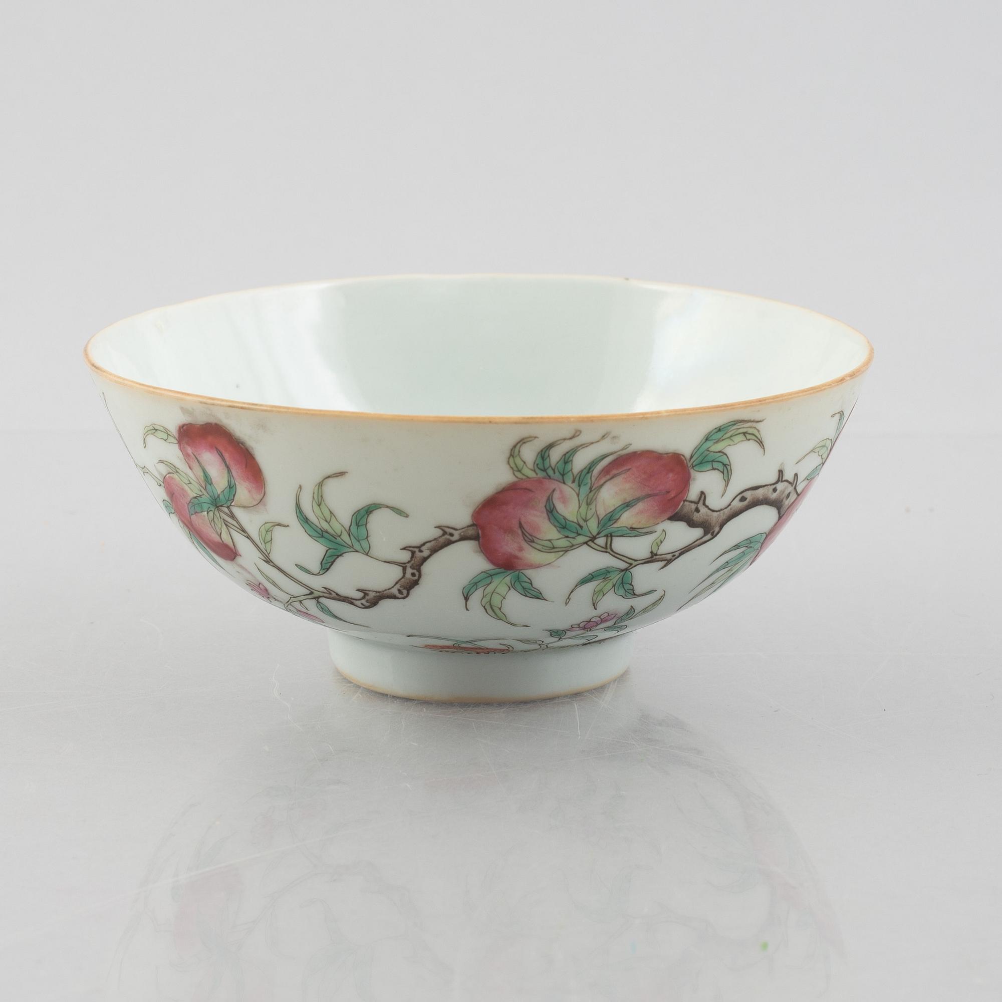 Skålar, fem stycken, porslin, Kina, 1900-tal.