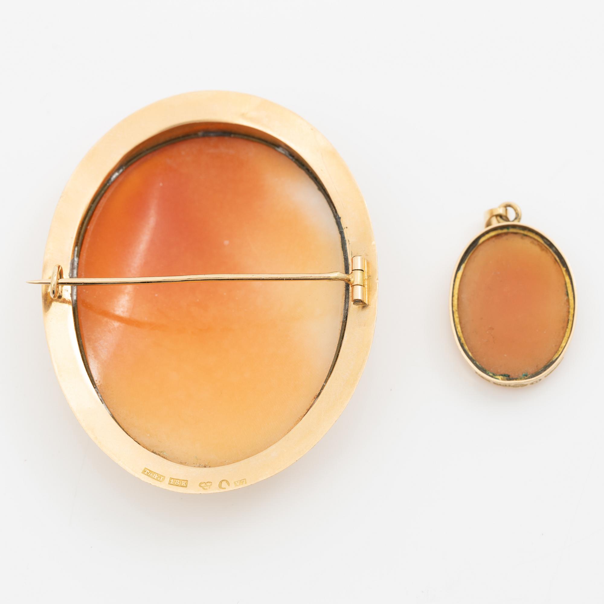 Brooch and pendant, 18K gold with shell cameos.