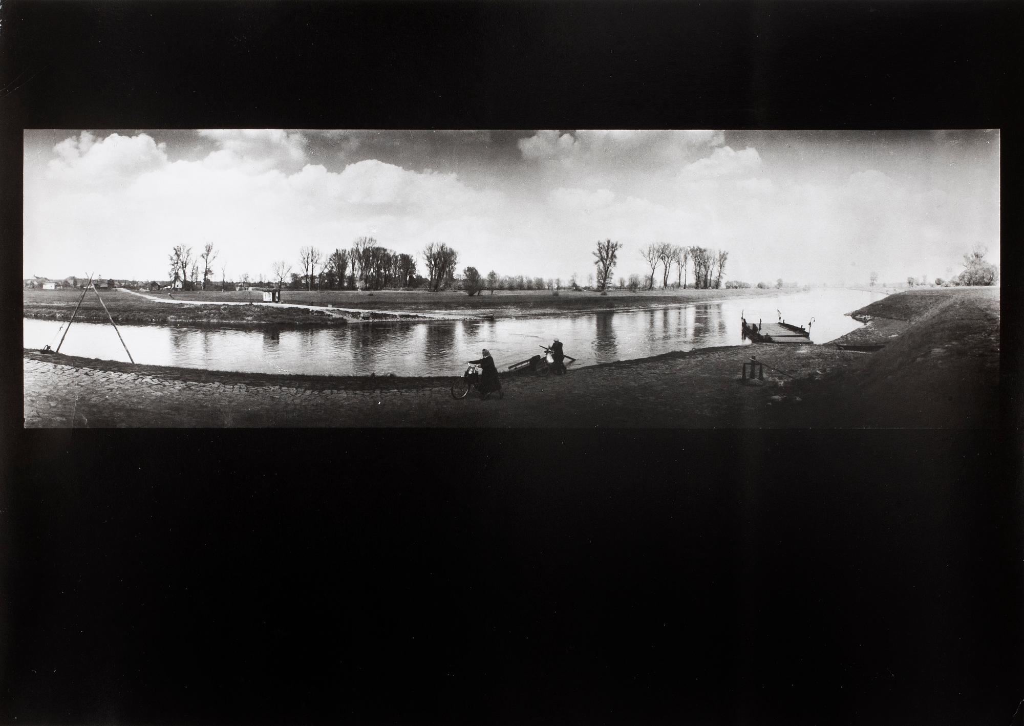 JOSEF SUDEK, silver gelatin fotografi, nummer 18/18 ur Mappen "Profily", från 1980.