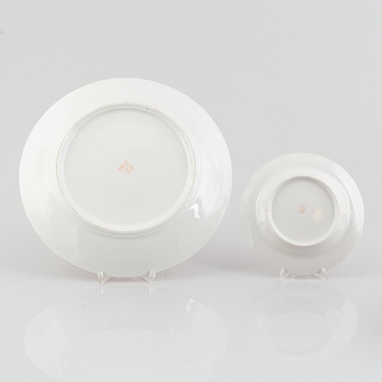 Porcelain, 3 pieces, of which two from the Olympic Games in Moscow 1980.