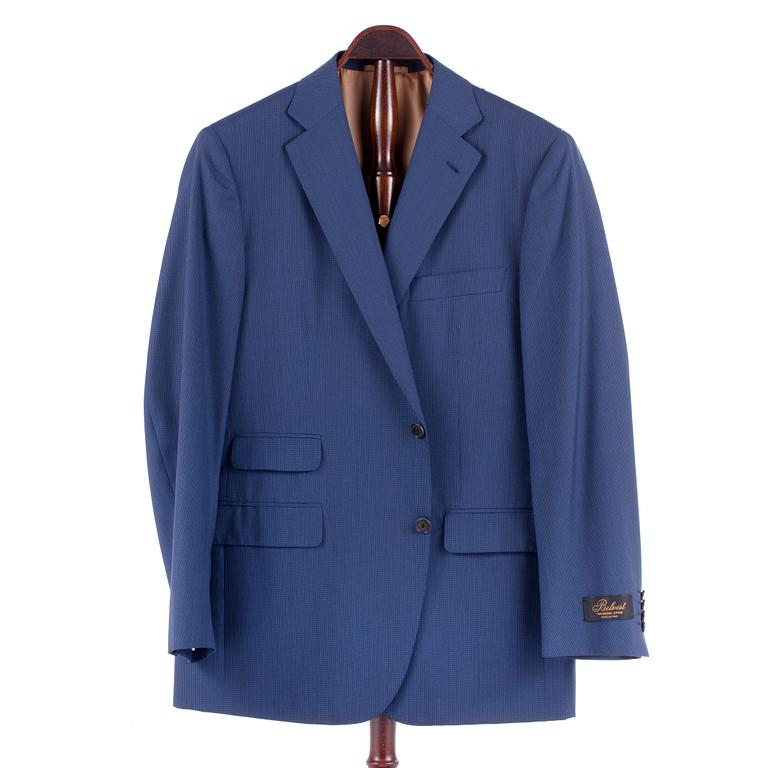 EDUARD DRESSLER, a blue wool suit consisting of jacket and pants. Size 54.