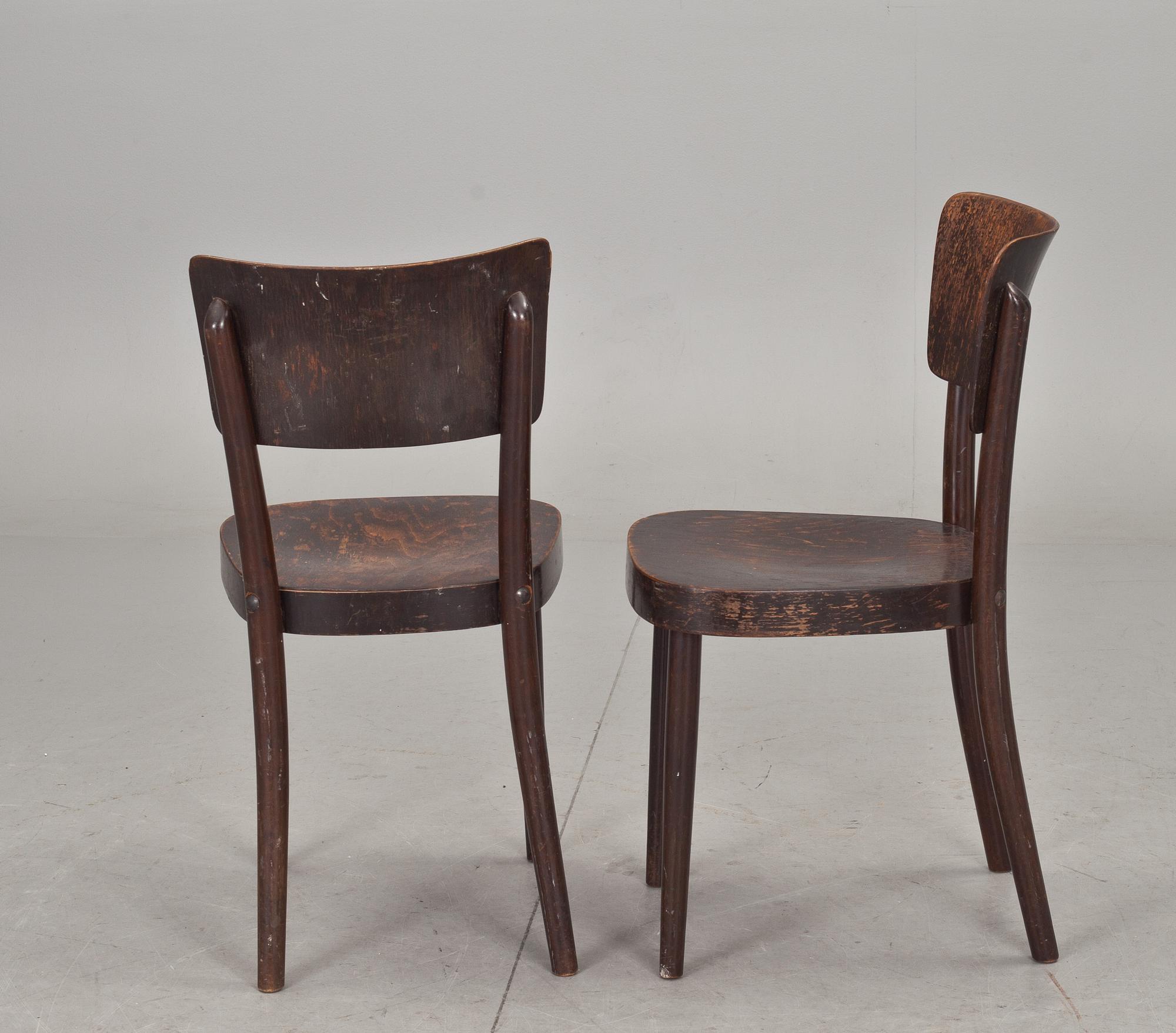 STOLAR, 4 st, Thonet, etikettmärkta, 1900-talets första hälft.