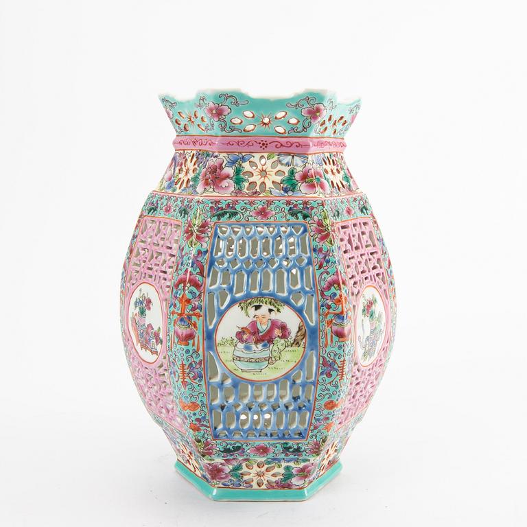 A Chinese porcelain lantern 20th century.