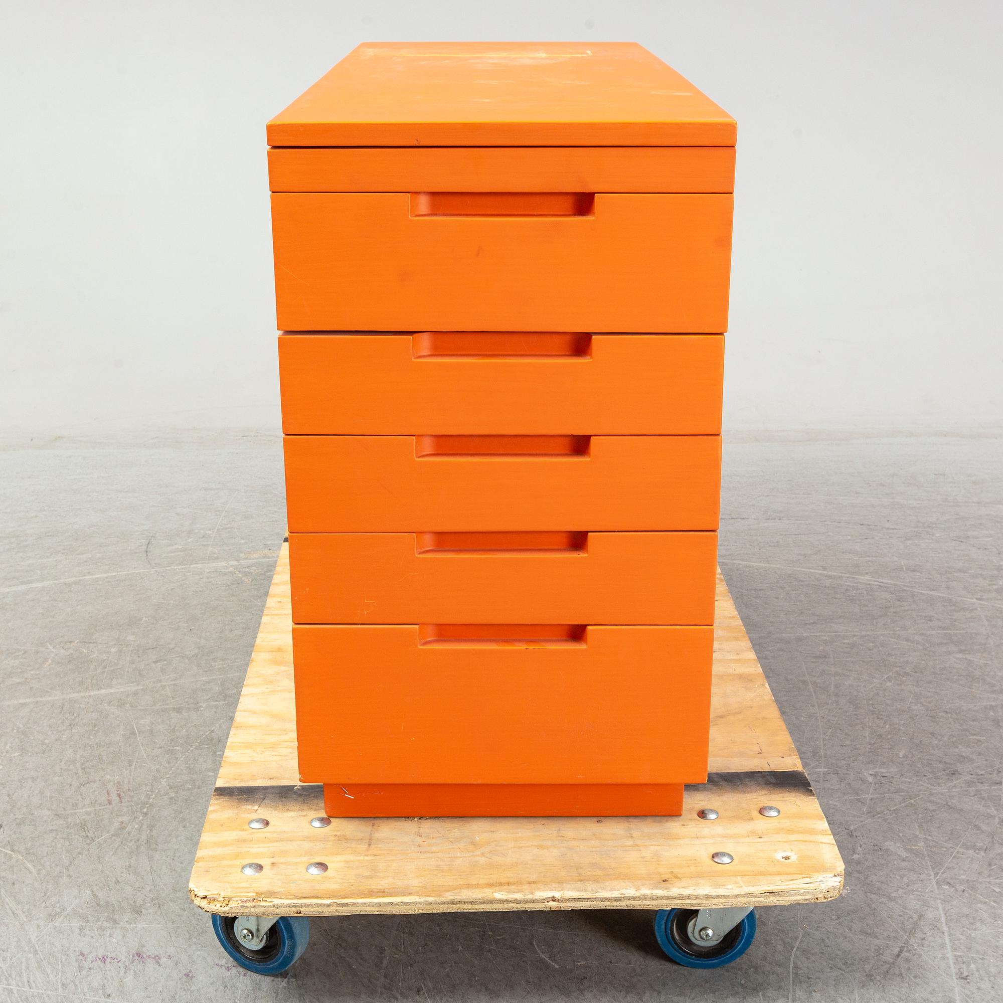 ALVAR AALTO, a model B96 chest of drawers, 1960/70s.