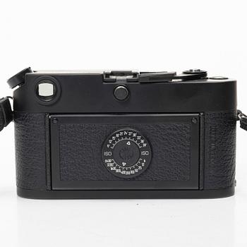 Leica M6 10 404, with three lenses and viewfinder, Leitz, 1984 - 2003.