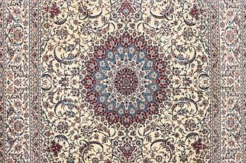 Matta, Nain, part silk, 6 laa, ca. 363 x 249 cm.