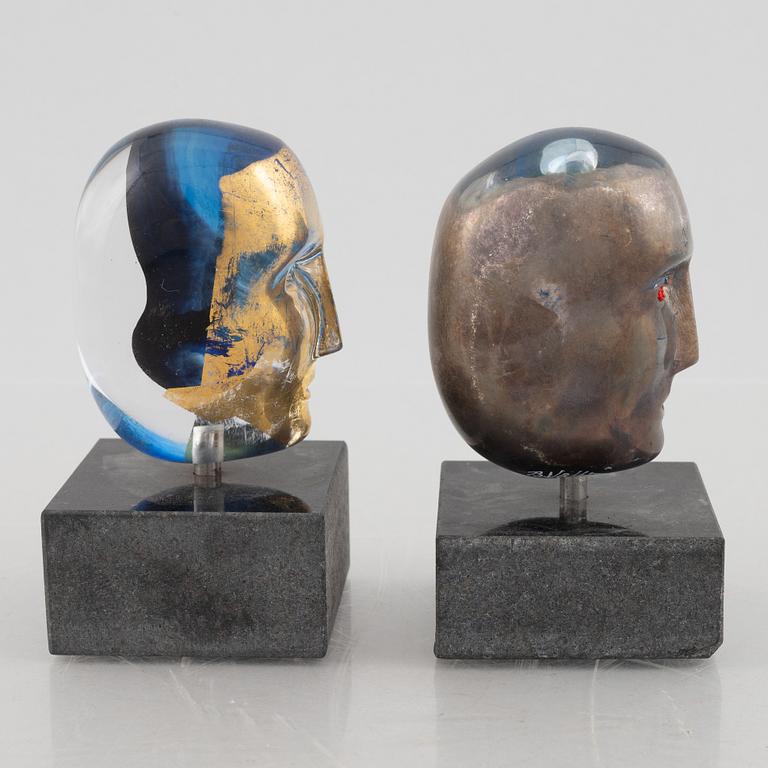 Bertil Vallien, sculptures, 2 pcs, Kosta Boda.