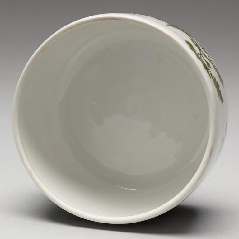 SOCKERSKÅL med LOCK, porslin. Meissen, punktperiod (1763-73).
