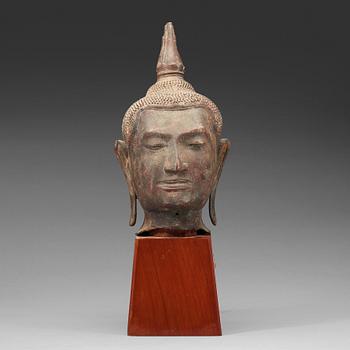 390. A large sculpture head of Buddha probably U-Tong, 15th Century.