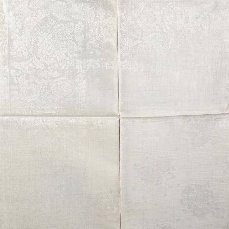 Napkins 10 + 3 pcs Damask circa 1900.