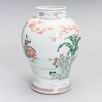 Vas, porslin, Kangxistil, sen Qingdynasti, 1800-tal.