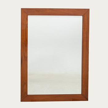 Spegel 1900-talets början.