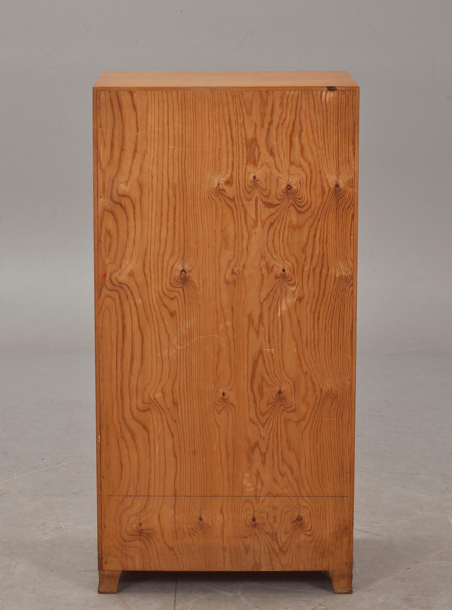 ARKIVSKÅP, 1900-talets mitt.