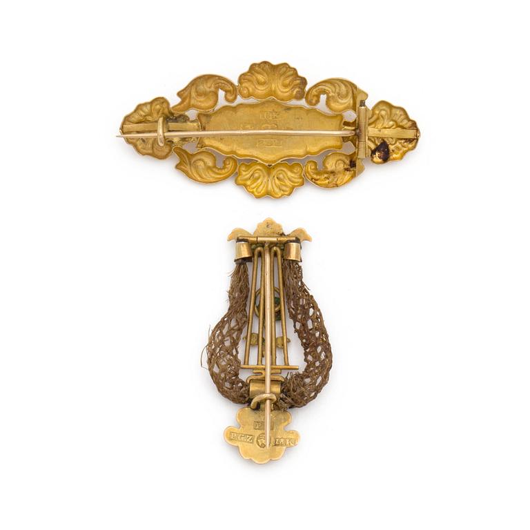 Two 1840s 18K gold brooches.