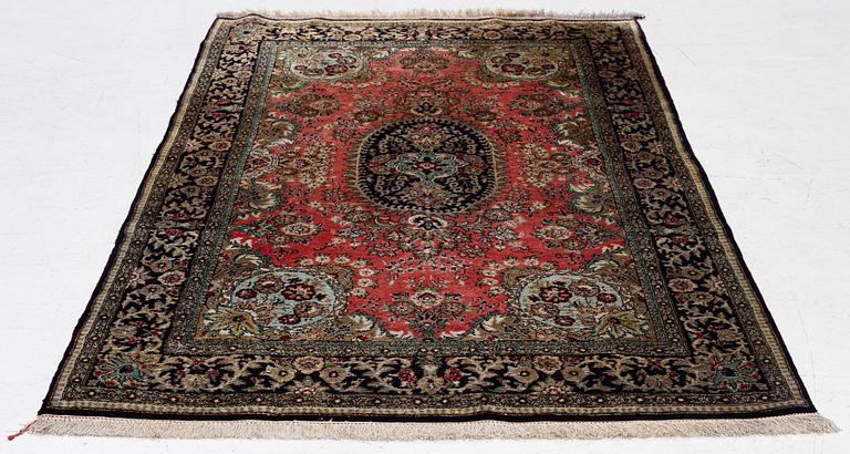 Carpet, Ghom, silk, semi-antique, approx. 170 x 104 cm.
