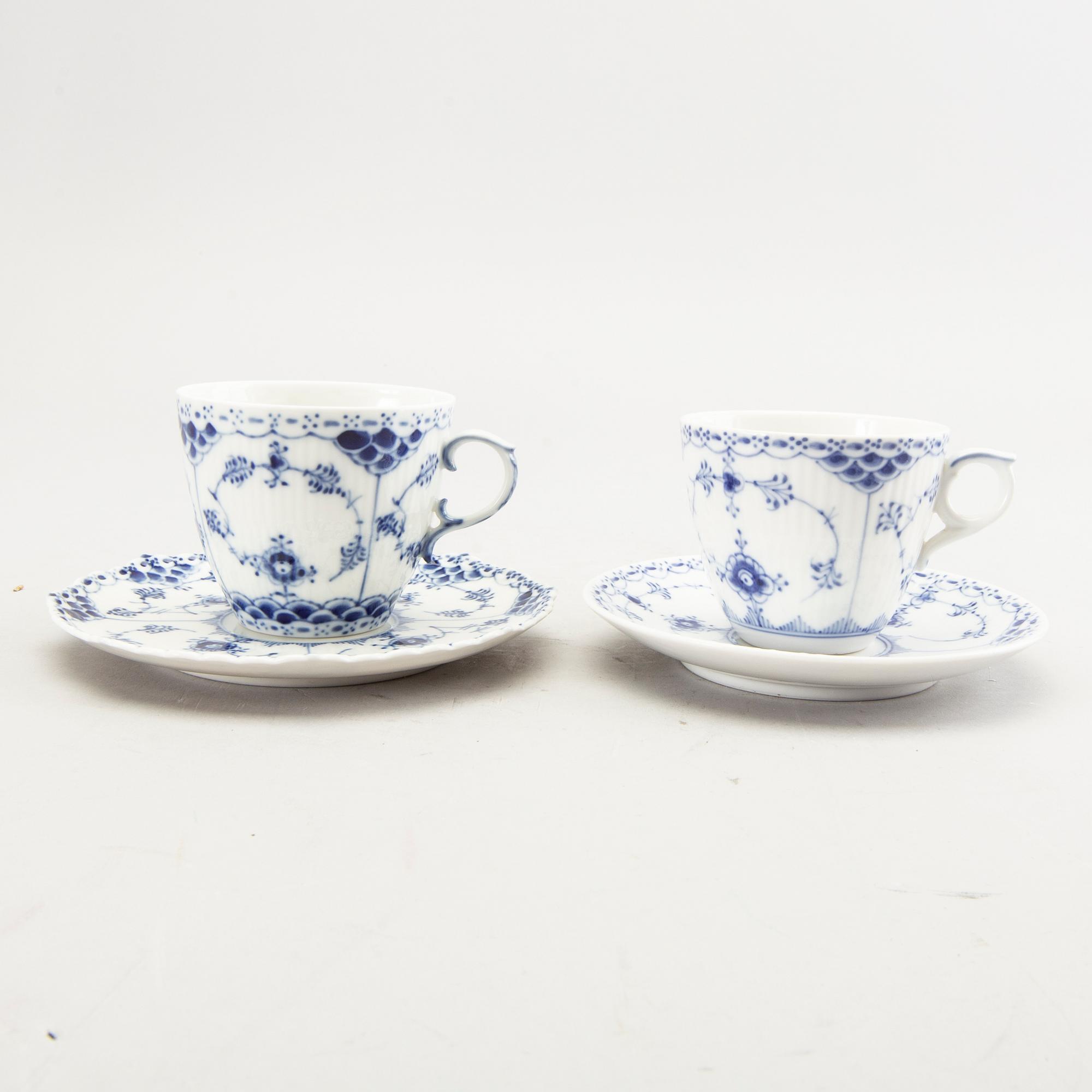A Royal Copenhagen Musselmalet 74 pcs porcelain service alter part of the 20th century.