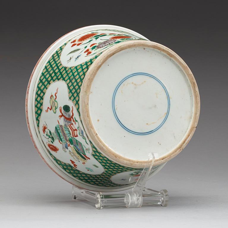KRUKA, porslin, famille verte, Qingdynastin 1800-tal.