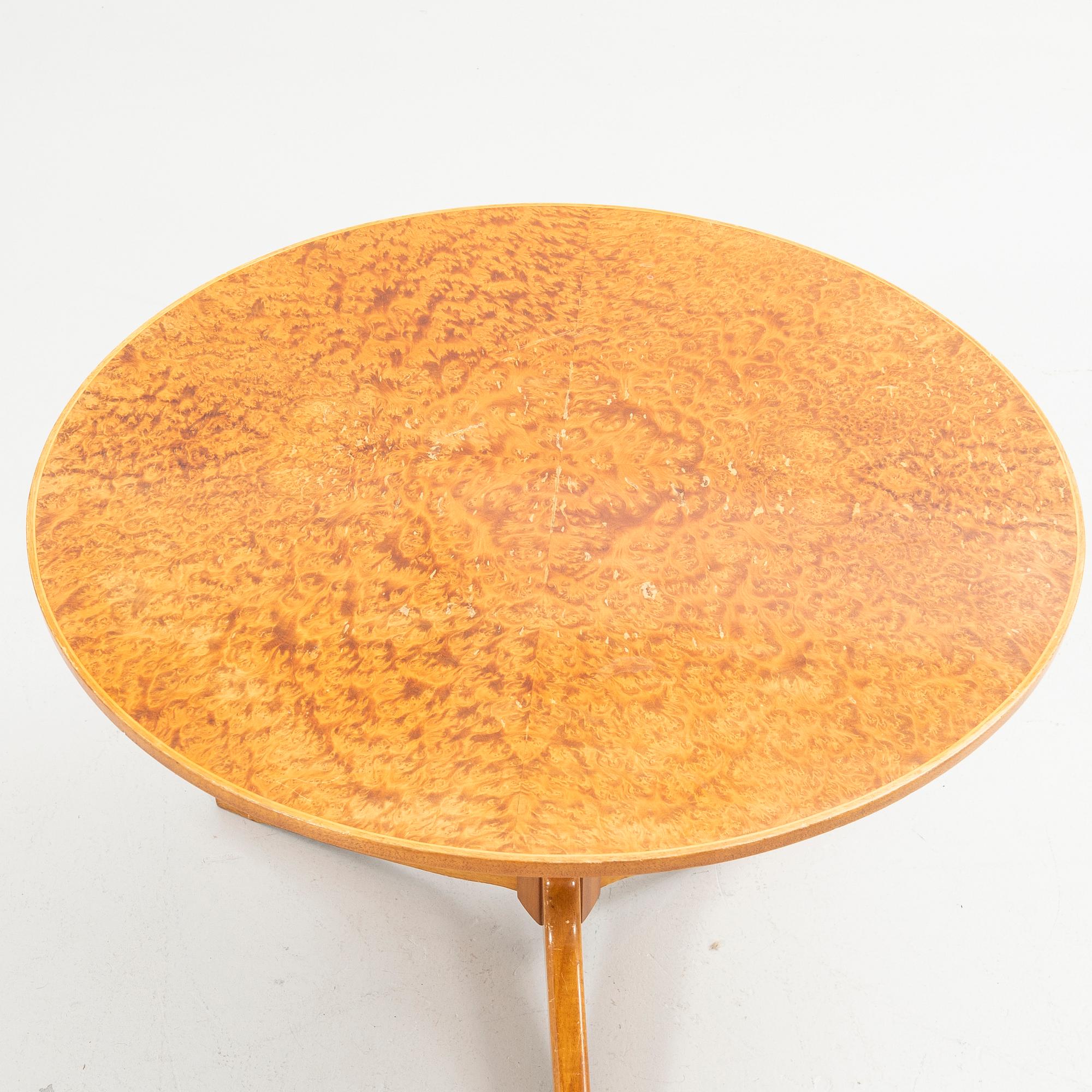 Josef Frank, soffbord, modell B560, Firma Svenskt Tenn, 1940-tal.