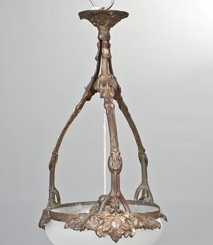 TAKLAMPA, Böhlmark, jugend, 1900-talets början. Höjd 78 cm.
