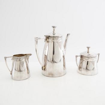 Coffee service, three pieces, silver plate, 20th century.