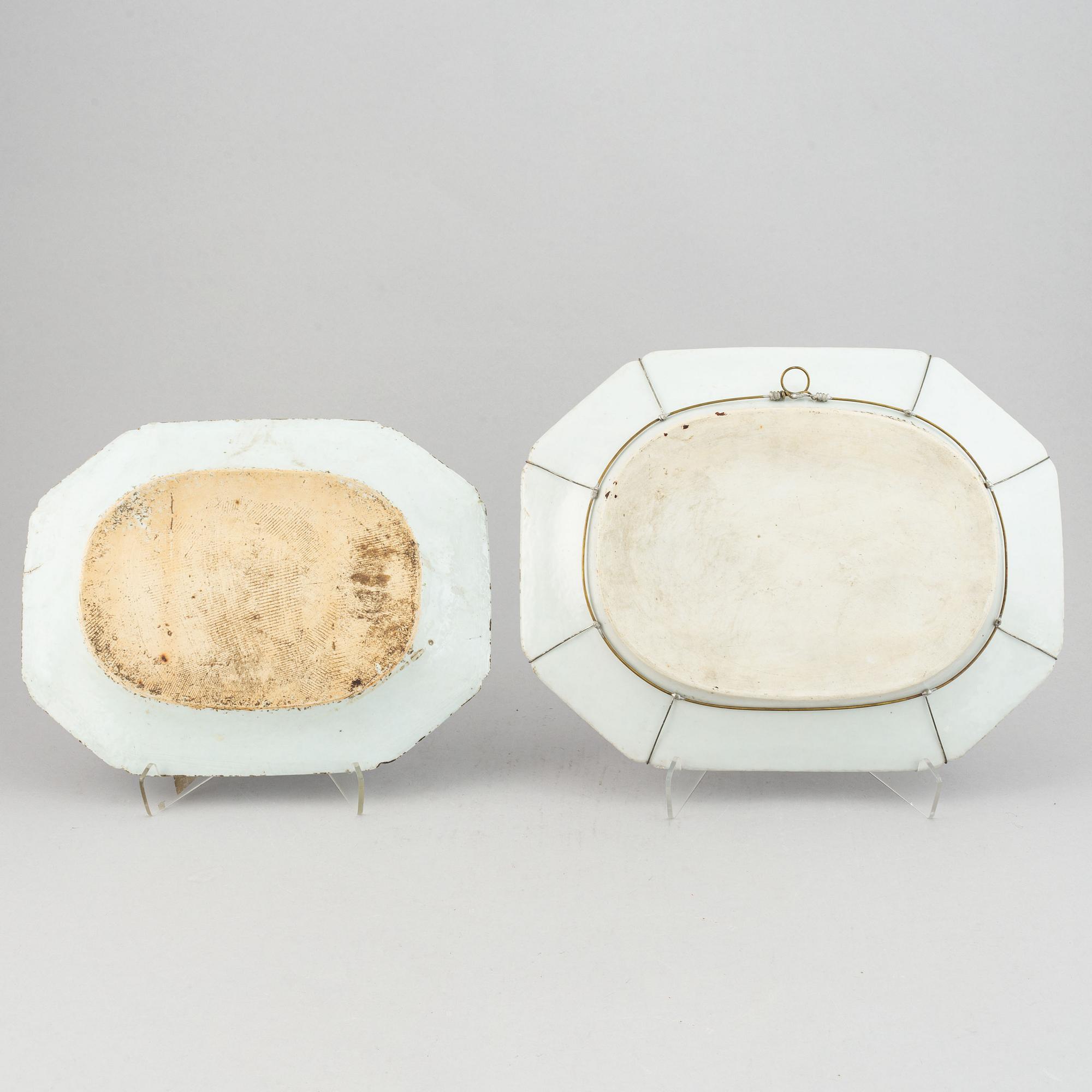 Two Chinese export porcelain blue and white serving dishes, Qianlong (1736-95).