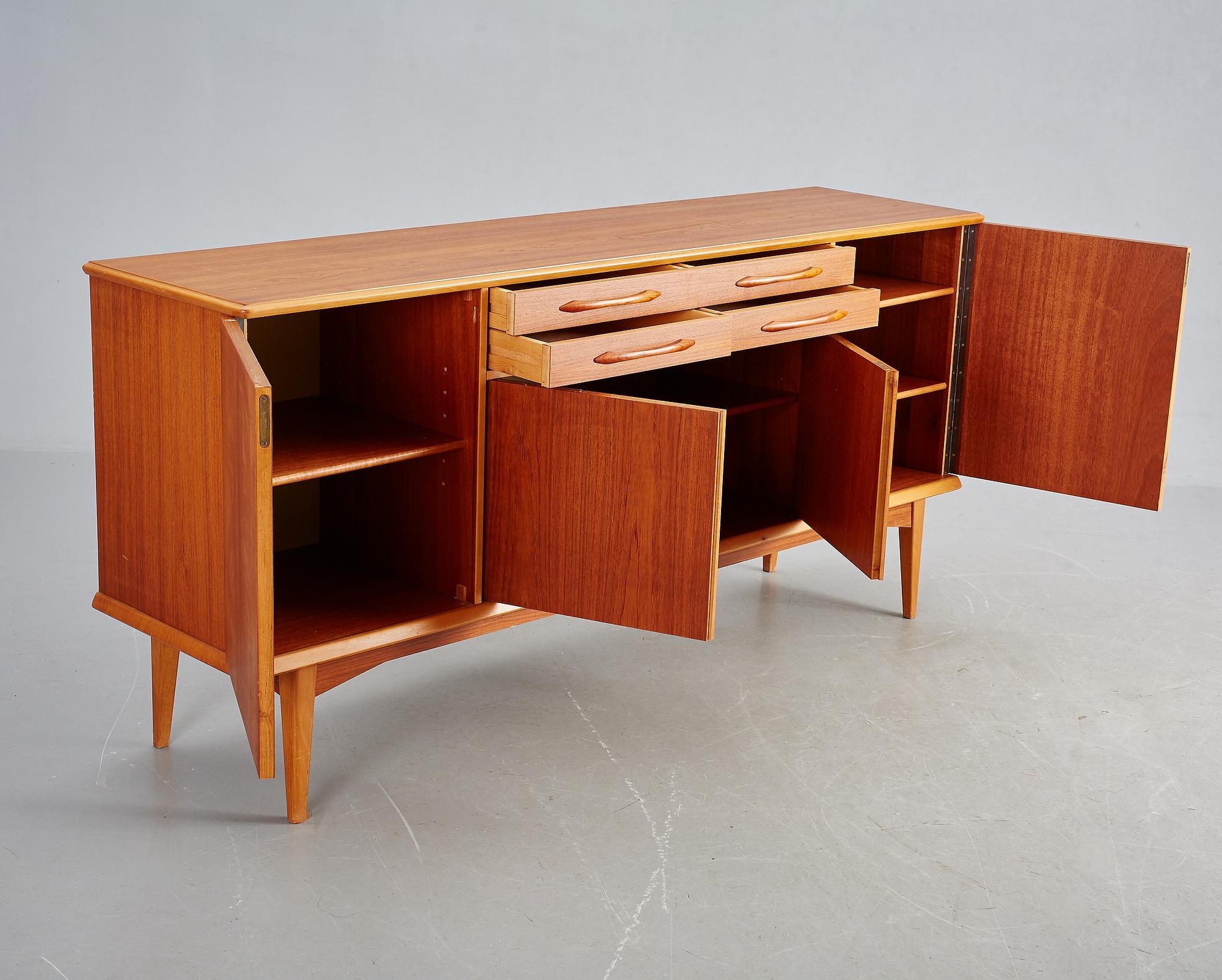 SIDEBOARD, teak, 1960-tal.