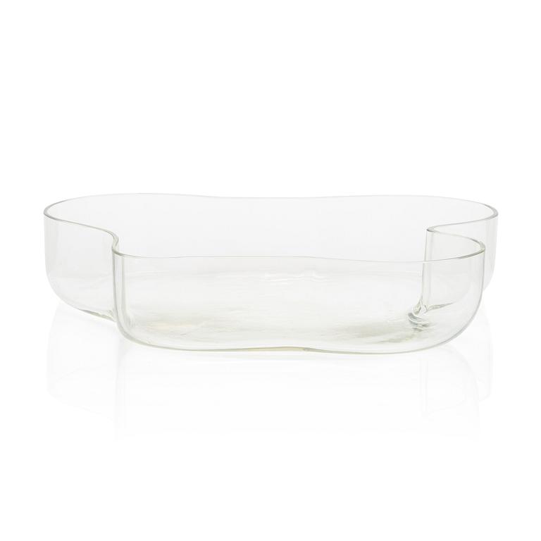 Alvar Aalto, malja malli 3035, signeerattu Alvar Aalto Iittala. 1950-luku.