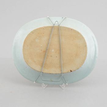 Stekfat, exportporslin, Kina, Qianlong (1736-95).