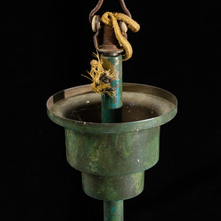 A 1920/30's ceiling lamp.