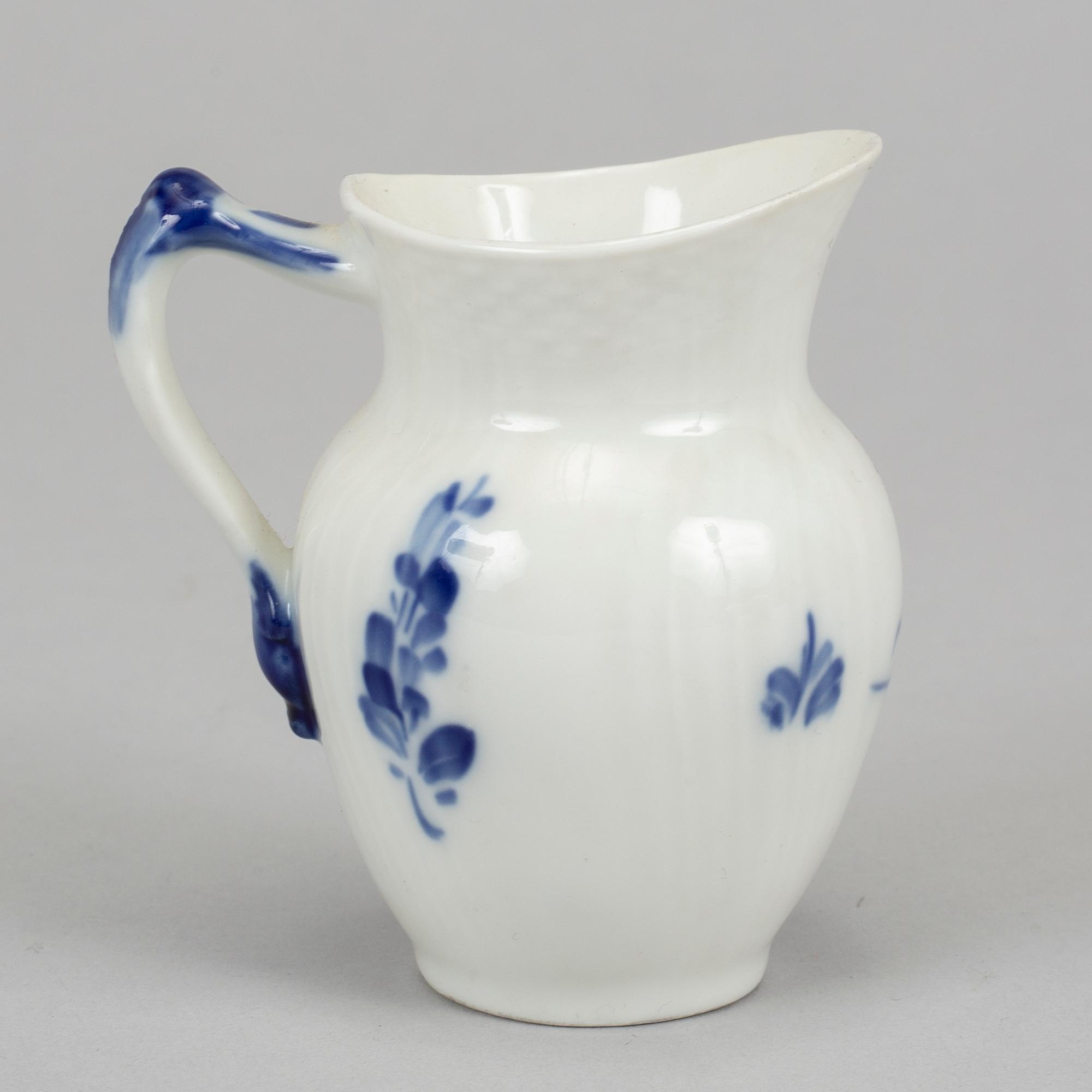 Royal Copenhagen, a part 'Blå Blomst' coffee service, Denmark (26 pieces).