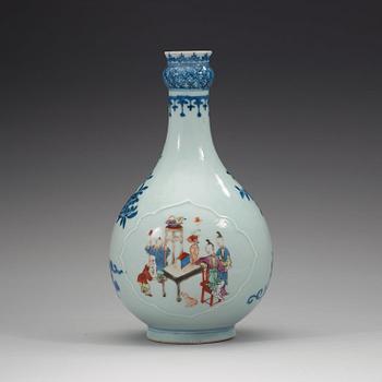 A blue and white and famille rose vase, Qing dynasty Qianlong (1736-95).