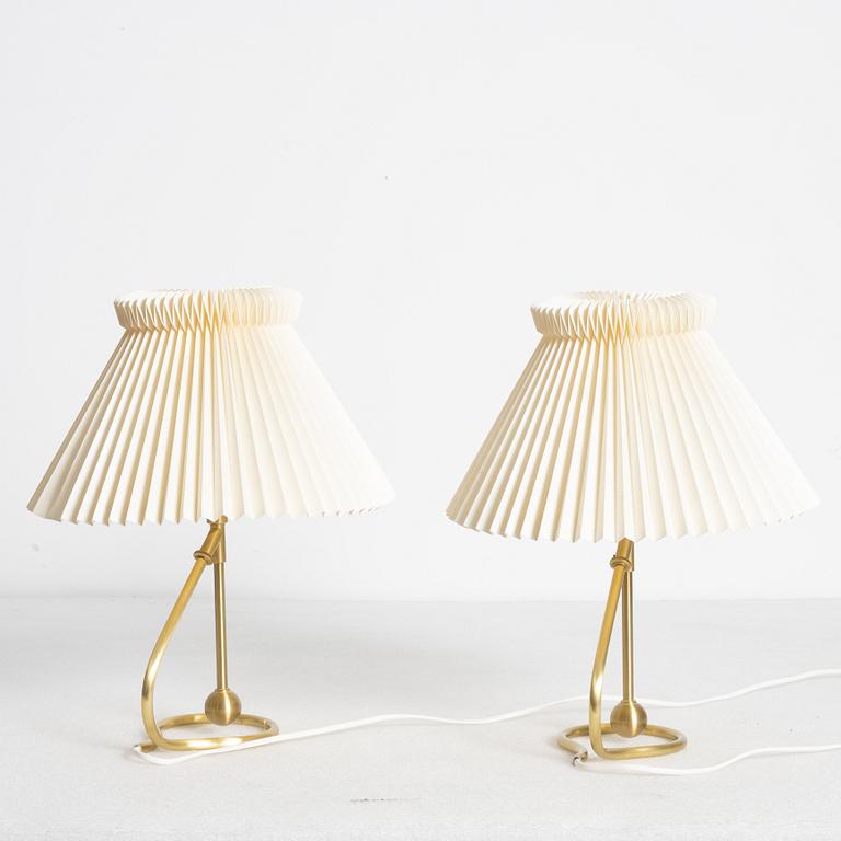 Vägg/bordslampor, 2 st, Le Klint.