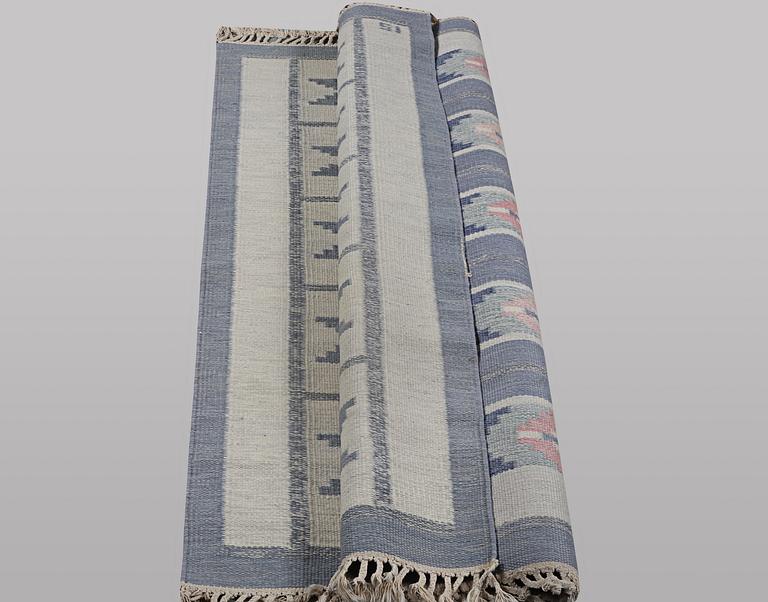 Ingegred Silow, a flat weave carpet, signed IS, ca 197 x 137 cm.