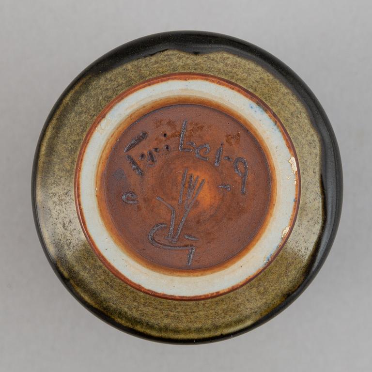 Berndt Friberg, a set of three stoneware vases, Gustavsberg studio, Sweden  1961-71.