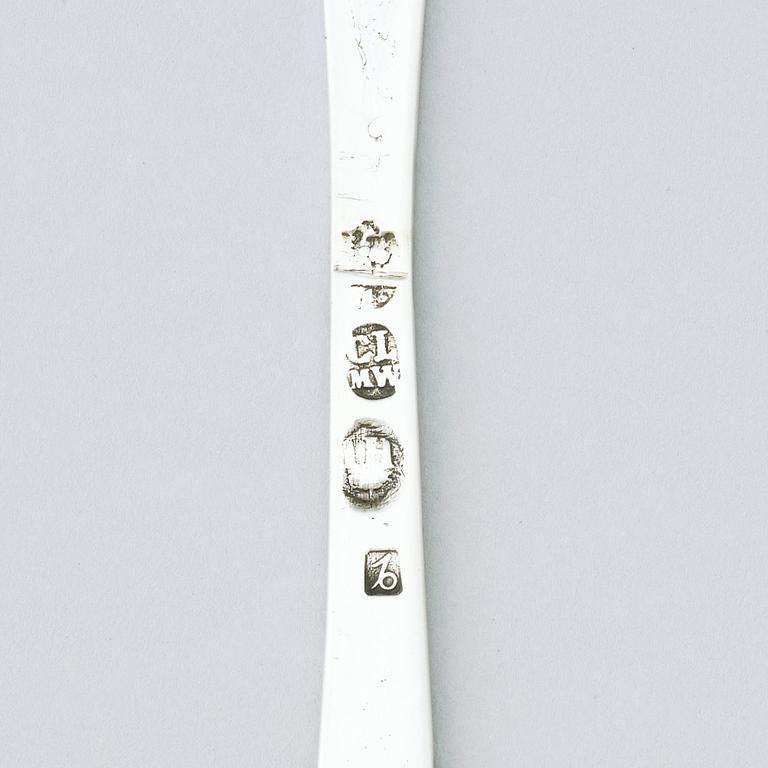 A Danish early 18th century silver spoon, unidentified makers mark, Copenhagen between 1717-1729.