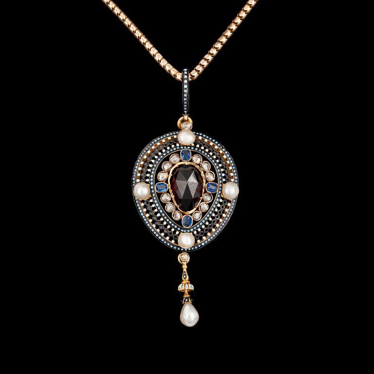 A 4.49 cts garnet pendant, adorned with sapphires and oriental pearls. Enamel.