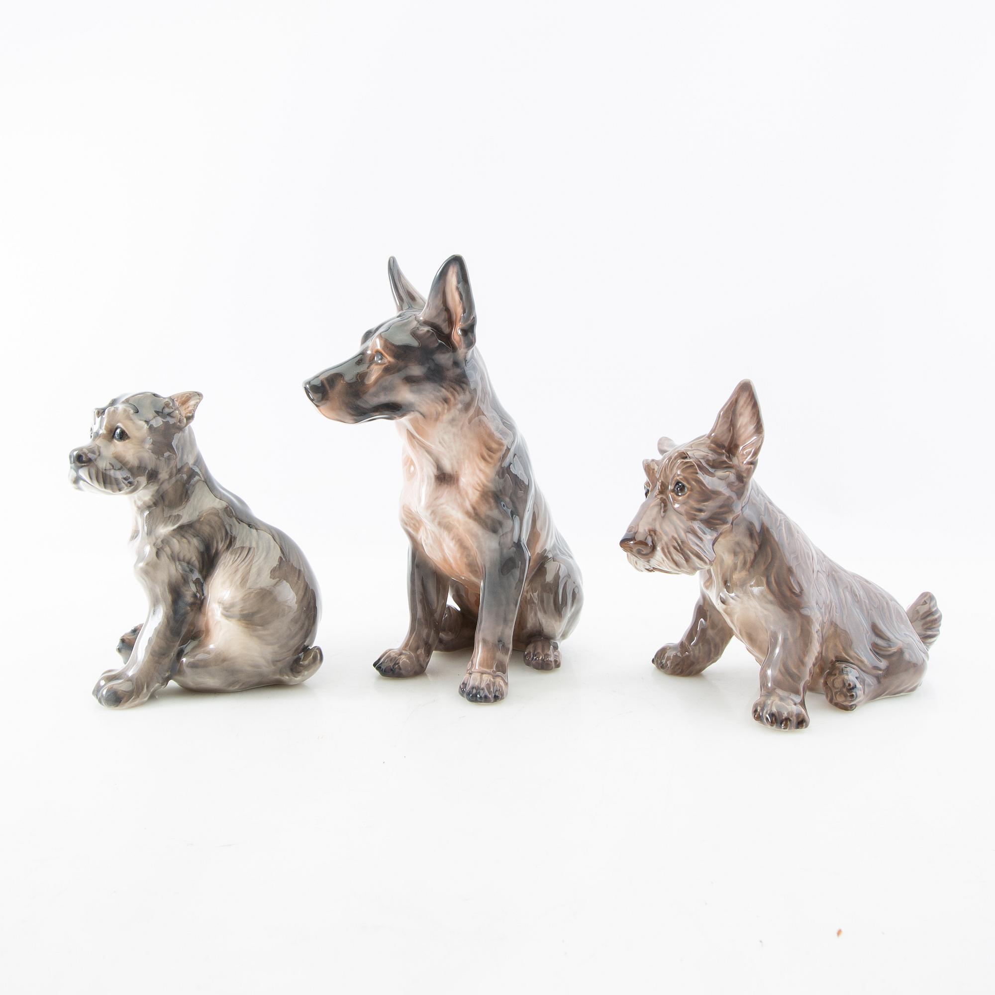 Jens Peter Dahl-Jensen, figurines 3 pcs Denmark porcelain.