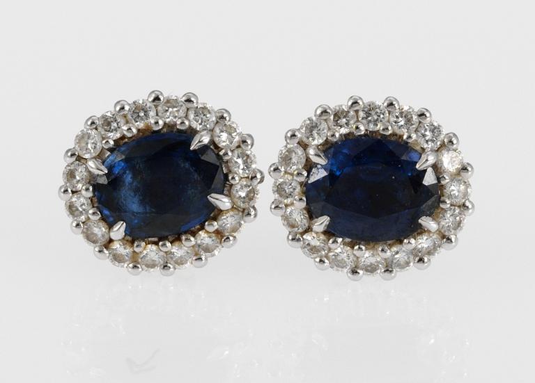 EARRINGS, set with blue sapphires and small diamonds, app. tot. 0.15 cts.