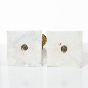 Ljusstakar, ett par, Sverige, omkring år 1900. Sengustaviansk stil.