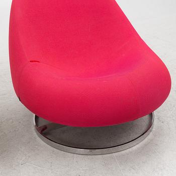 Anders Hjelm, a pair of lounge chairs, "Flow", Johanson Design, Markaryd.