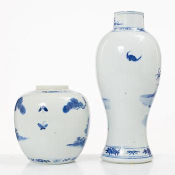 Bojan samt vas, porslin, Kina, Qingdynastin, 1800-tal.