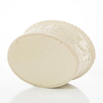 A creamware pâté terrine, Rörstrand, Sweden, first part of the 19th century.