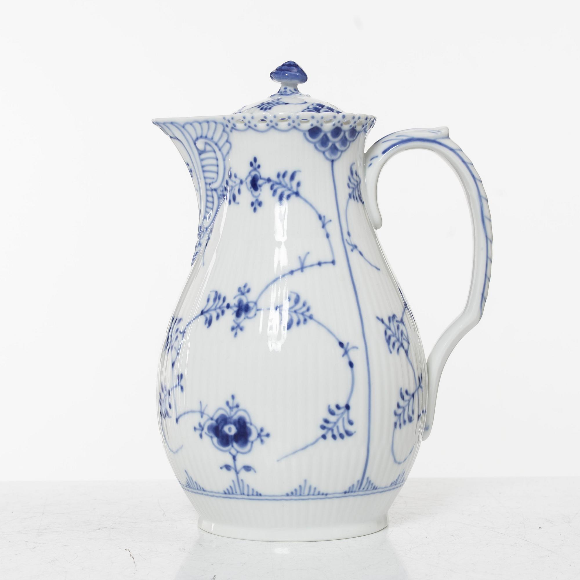 Royal Copenhagen, chocolate pot, porcelain, Blue Fluted, full lace, model 1025.