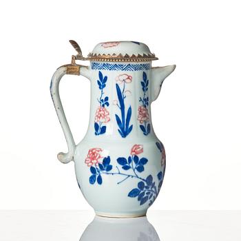 A ewer with cover, Qing dynasty, early 18th Century.