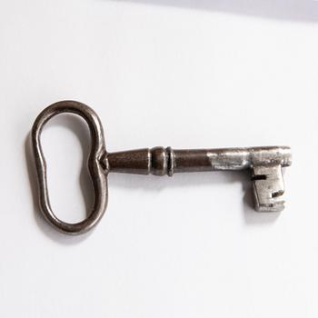 Skåp/Kolonnskåp Empire 1800-talets mitt Danmark.