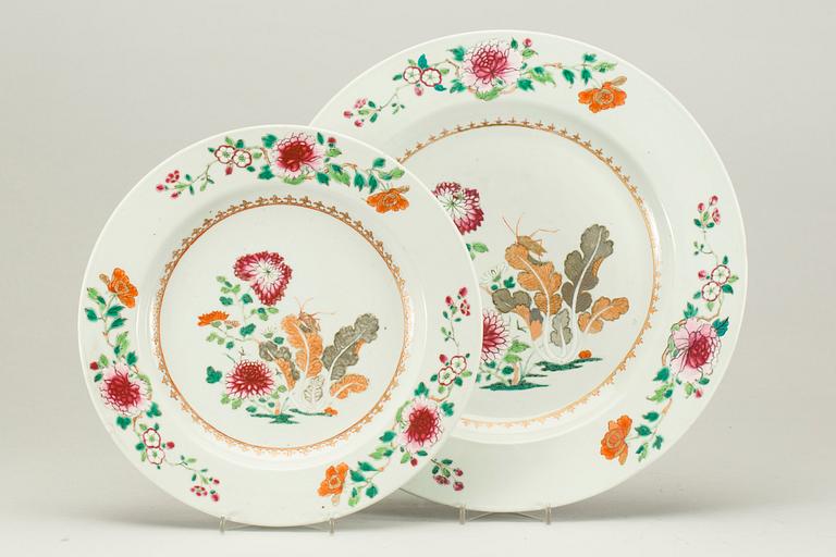 FAT, 2 st, porslin, Kina, Qianlong, 1736-1795.