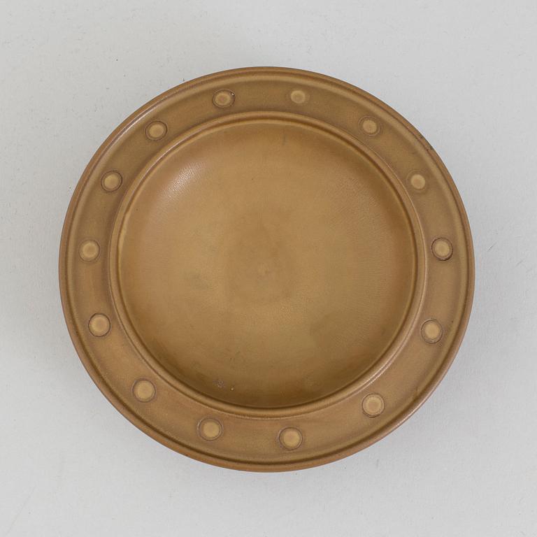 A Wilhelm Kåge 'Farsta' stoneware dish, Gustavsberg Studio, 1950.