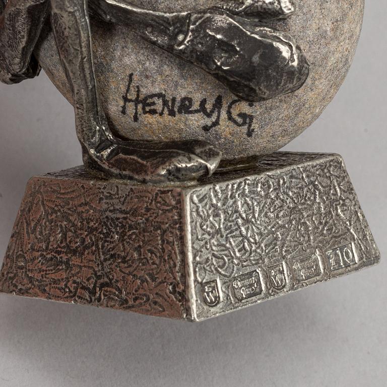 HENRY GUSTAFSSON, skulptur, "Lyftet", tenn och sten, Vimmerby, signerad, 1998.